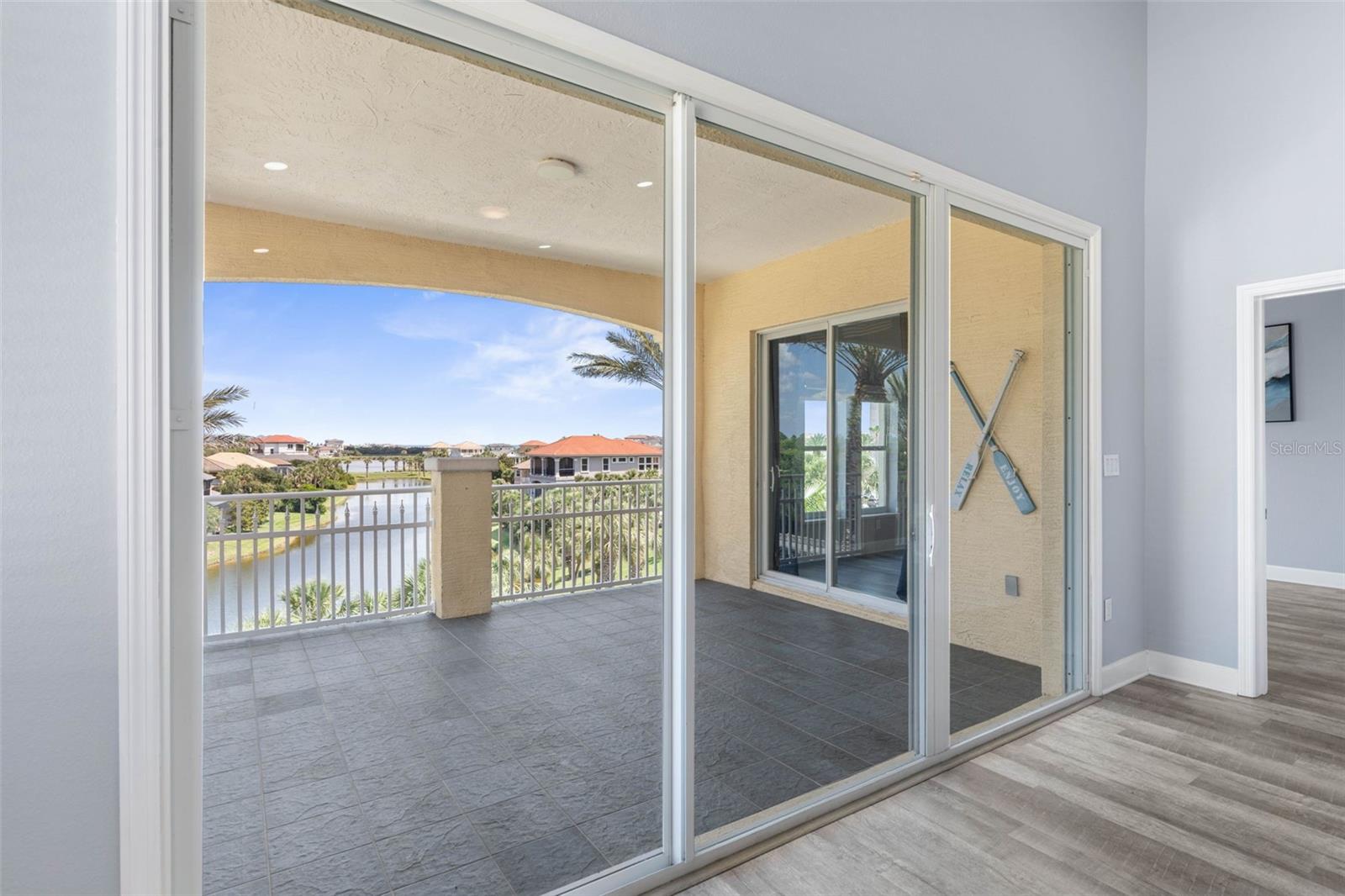 Image 20 of 100 For 95 Ocean Crest Way 531