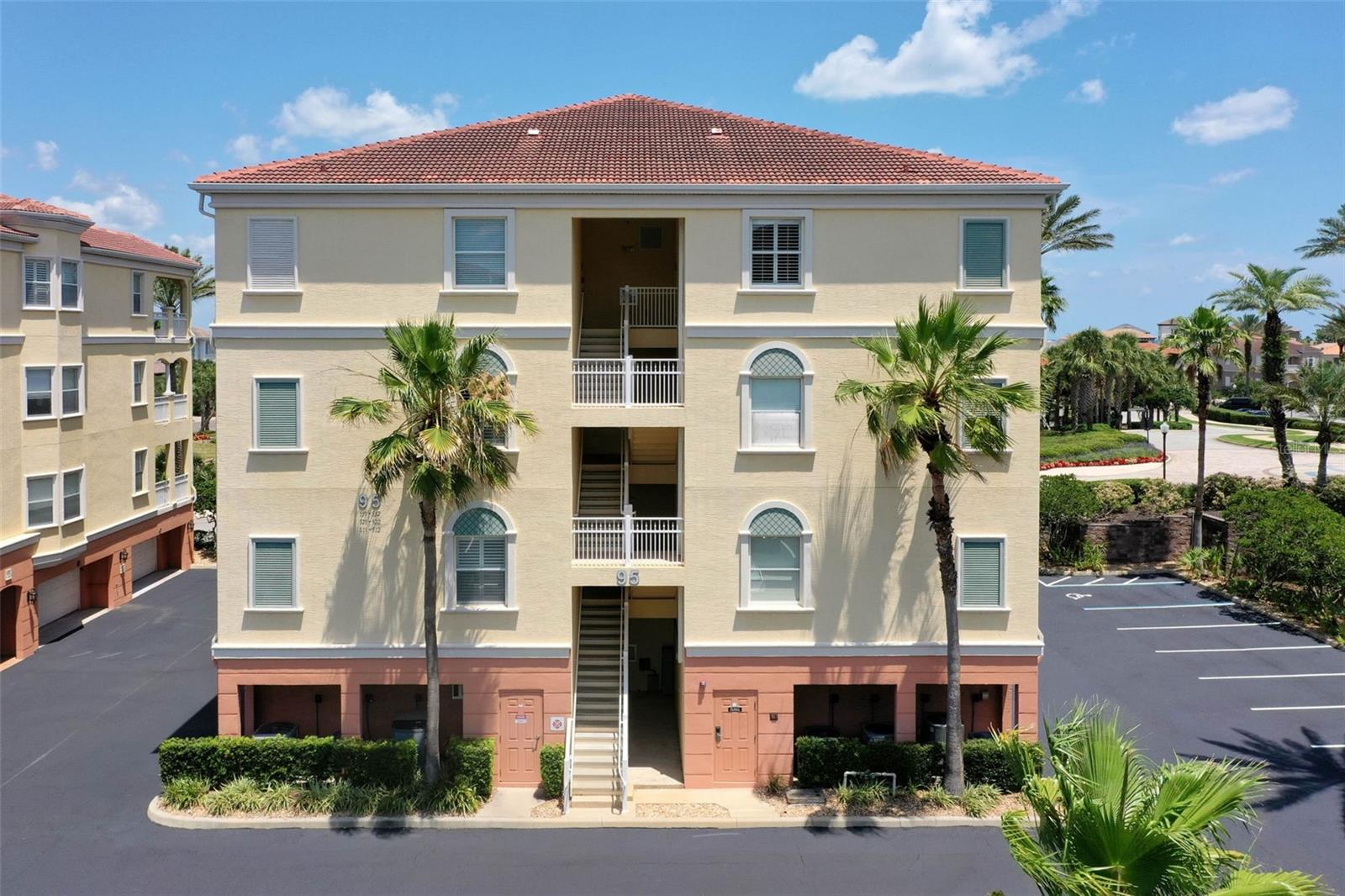 Image 55 of 100 For 95 Ocean Crest Way 531