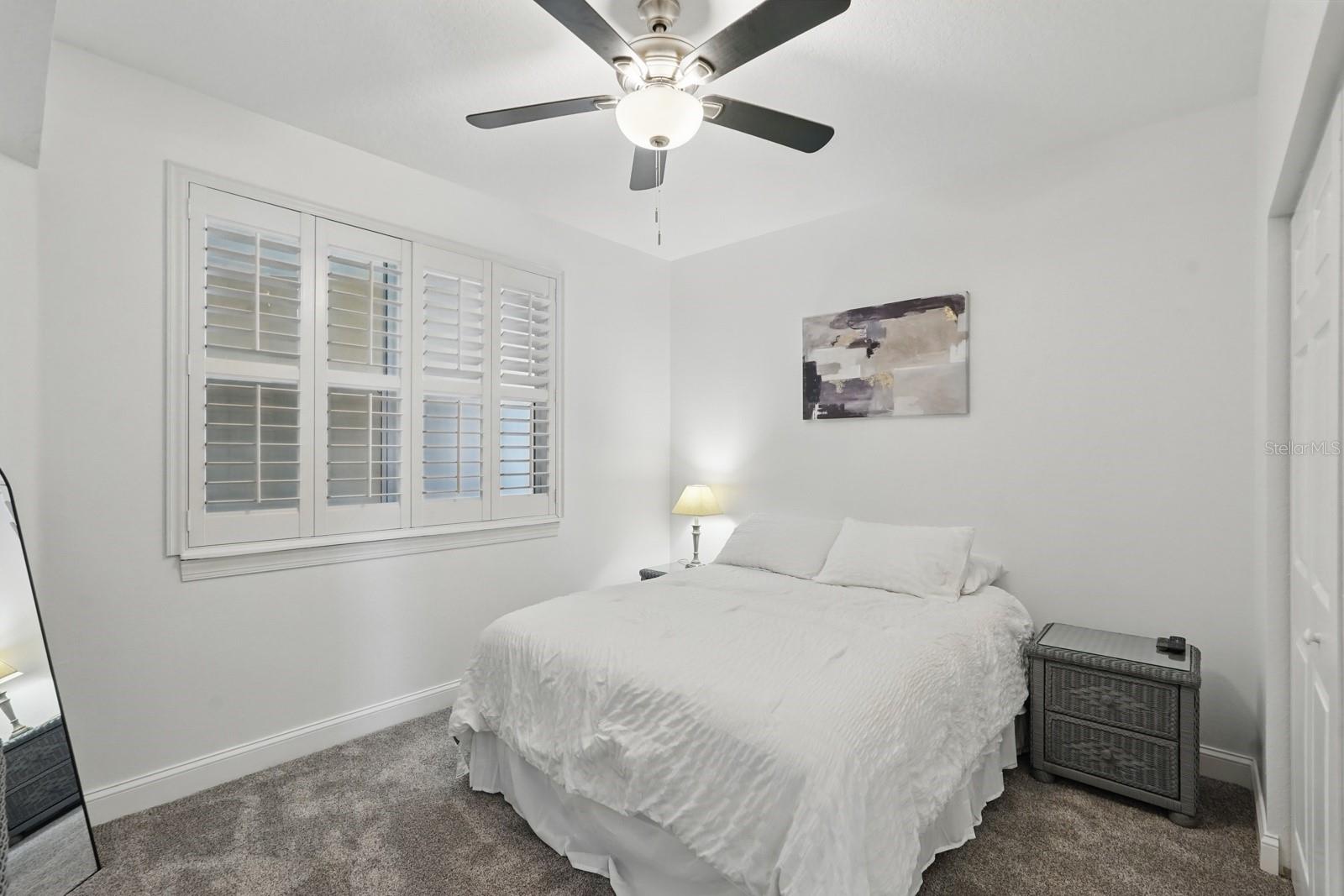 Image 26 of 40 For 80 Surfview Drive 511