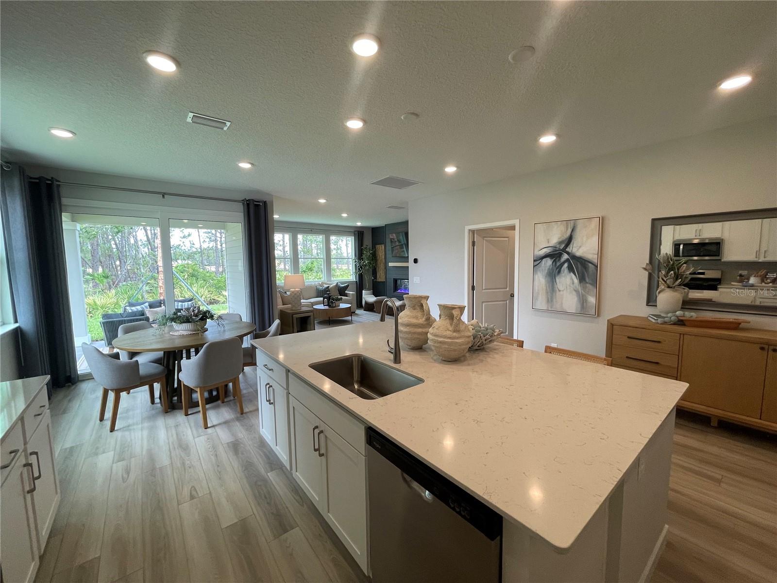 Image 11 of 22 For 47 Perseus Avenue