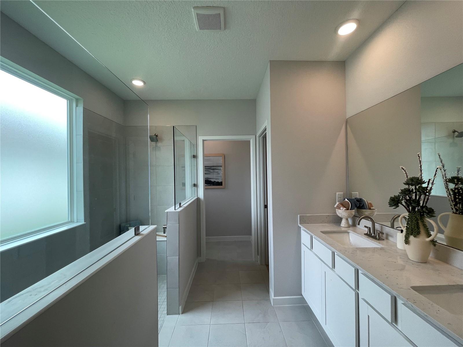 Image 15 of 22 For 47 Perseus Avenue