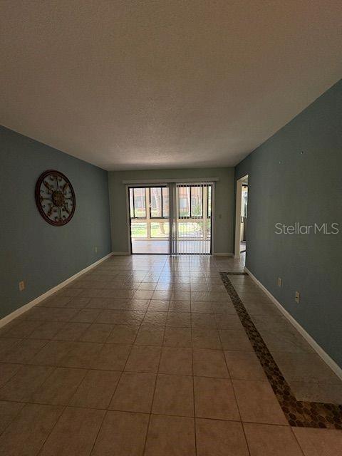 Image 2 of 13 For 11 Mid Pines Circle 11