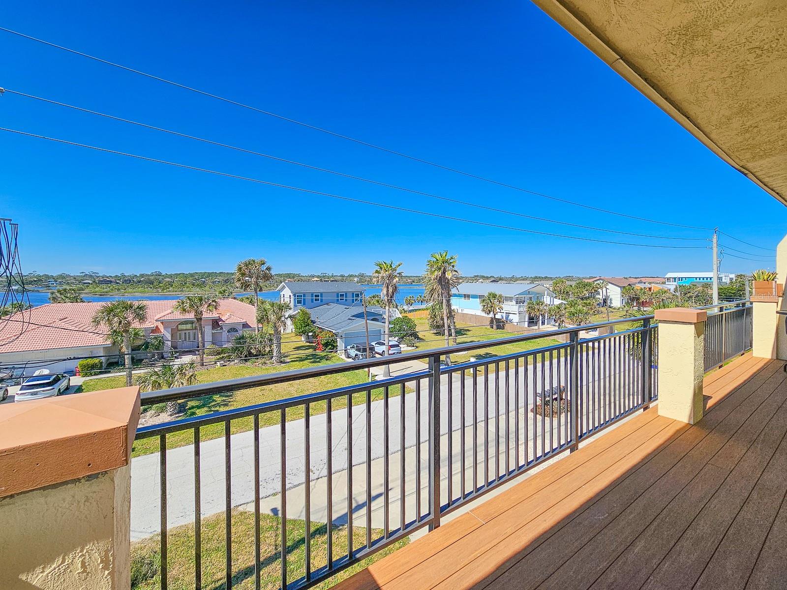 Image 21 of 38 For 2129 Ocean Shore Boulevard 2129