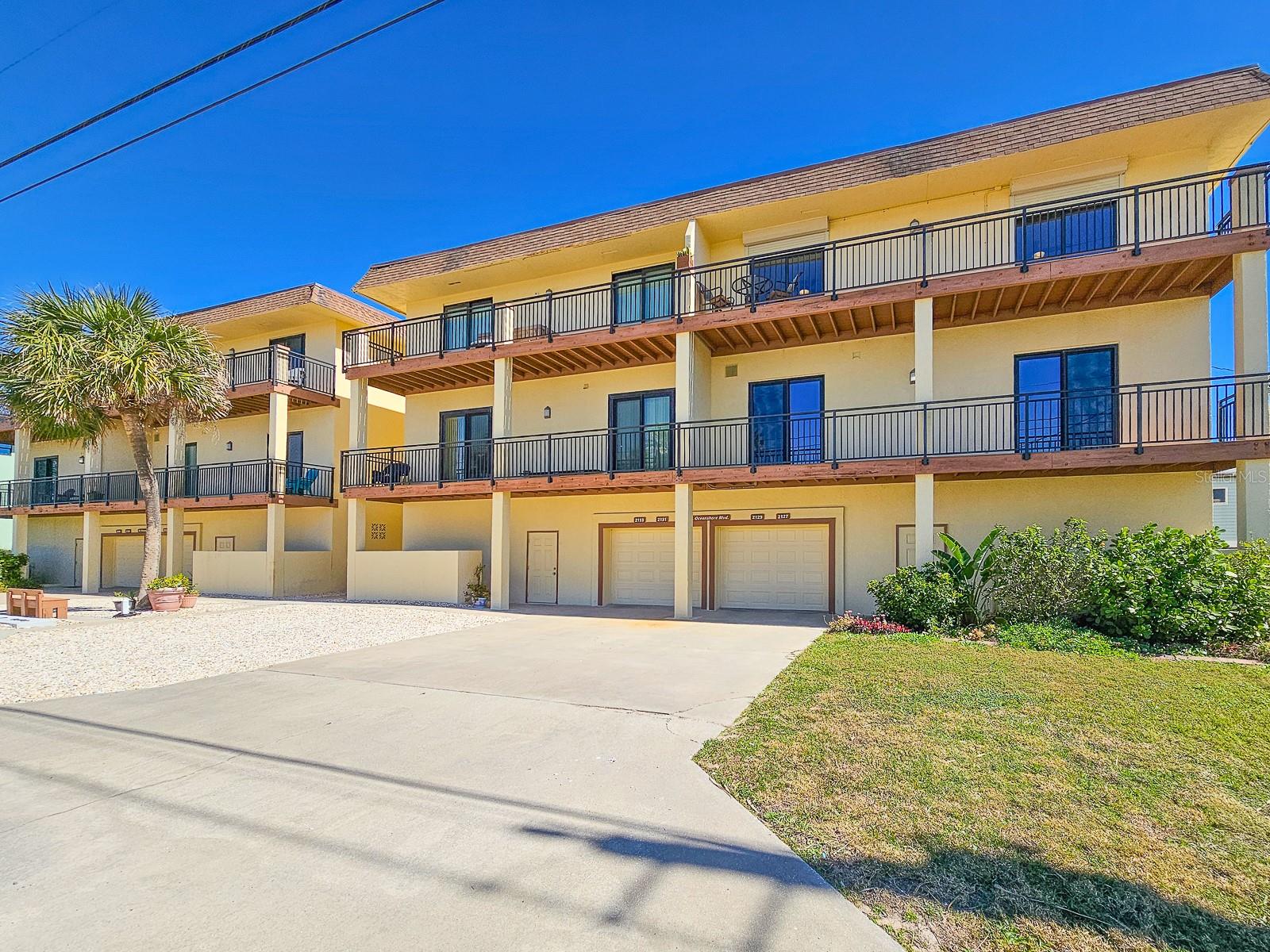 Image 3 of 38 For 2129 Ocean Shore Boulevard 2129