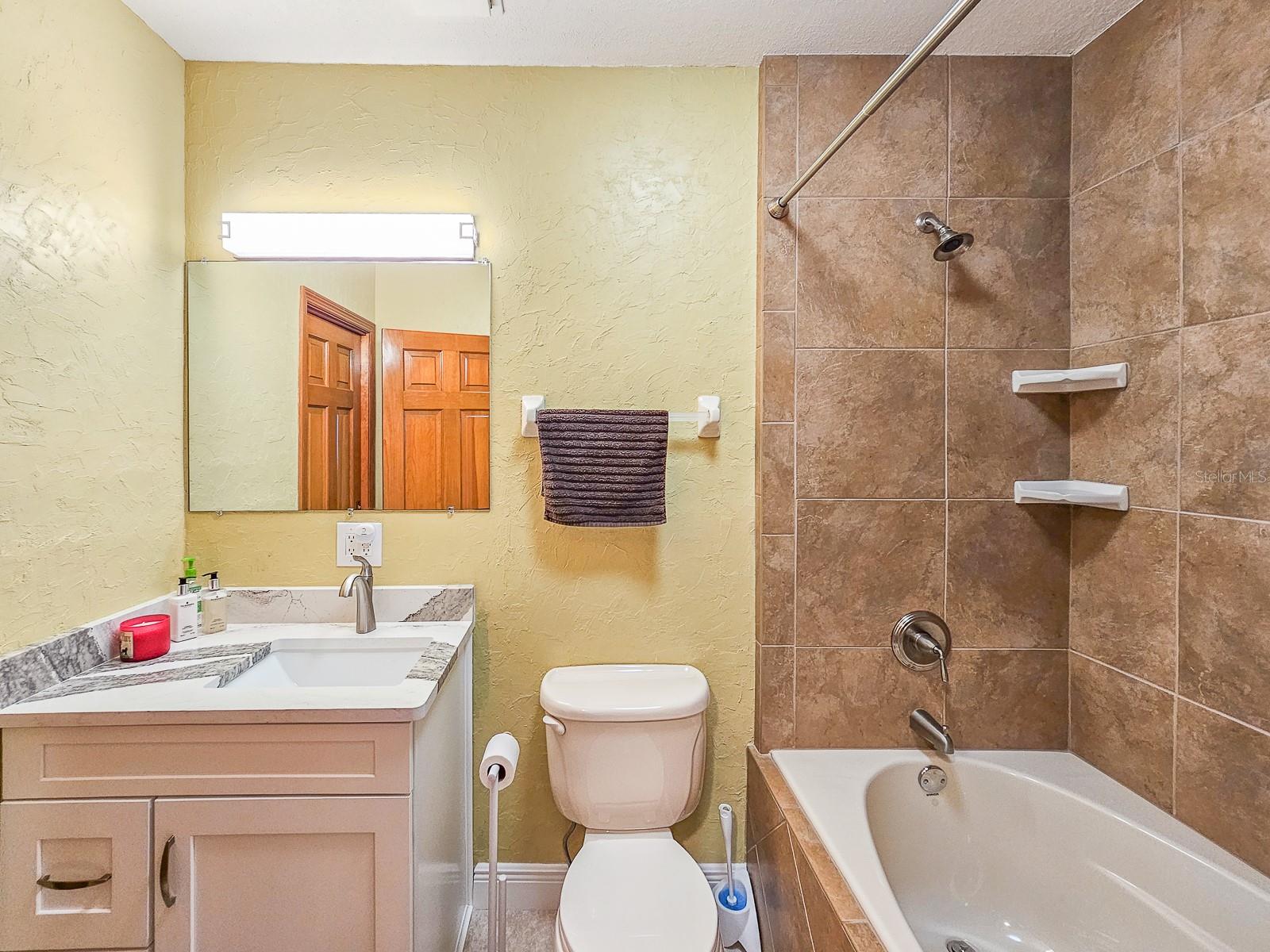 Image 30 of 38 For 2129 Ocean Shore Boulevard 2129