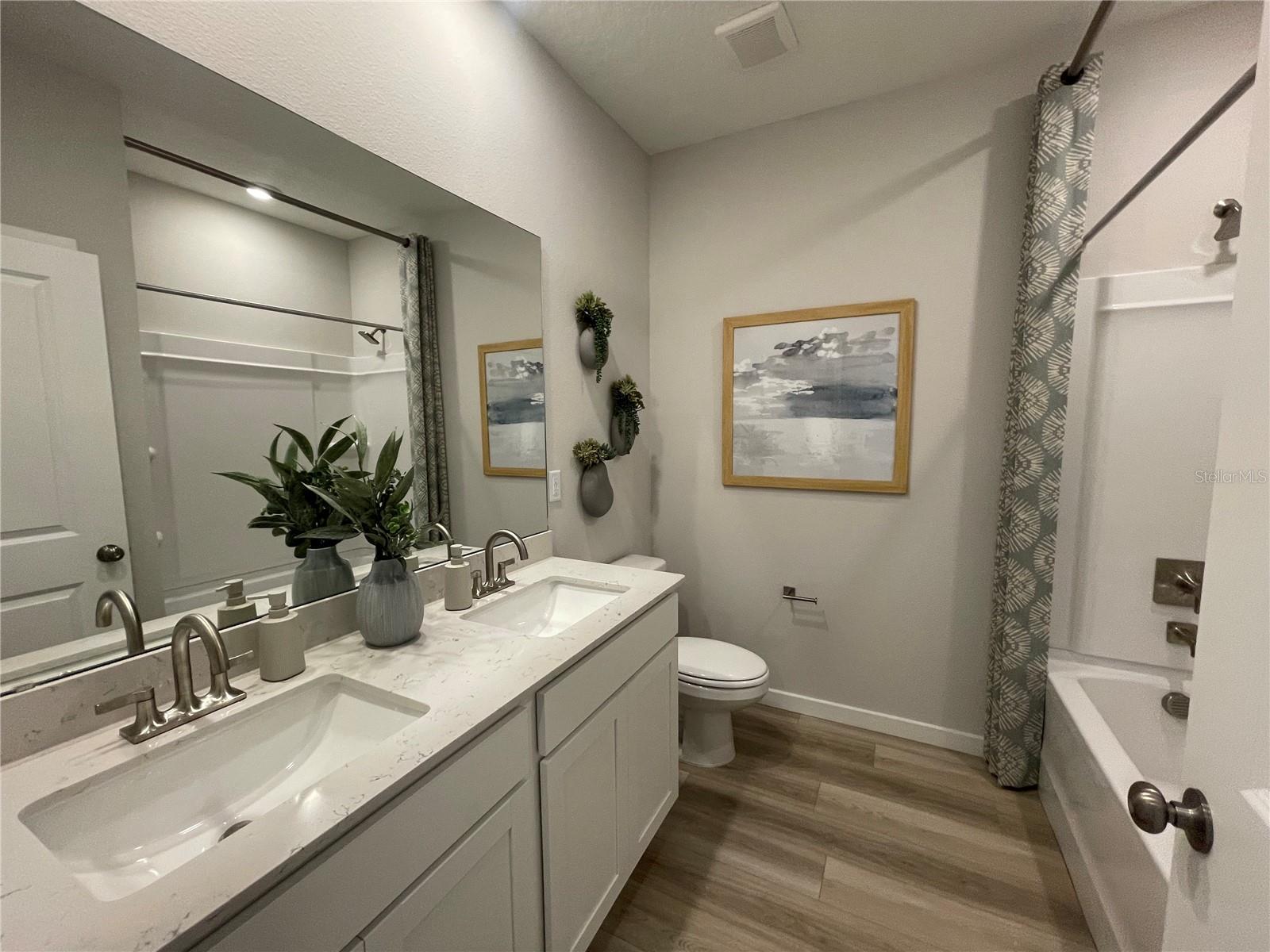 Image 5 of 22 For 43 Perseus Avenue