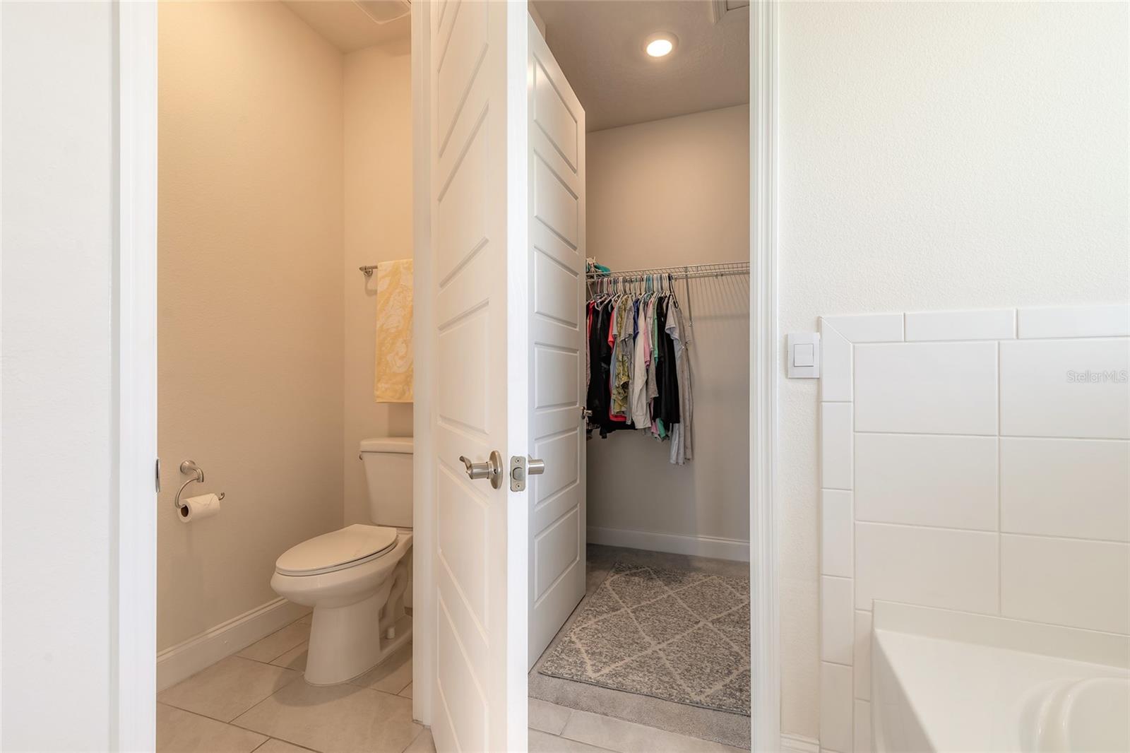 Image 33 of 54 For 2840 Monaghan Drive
