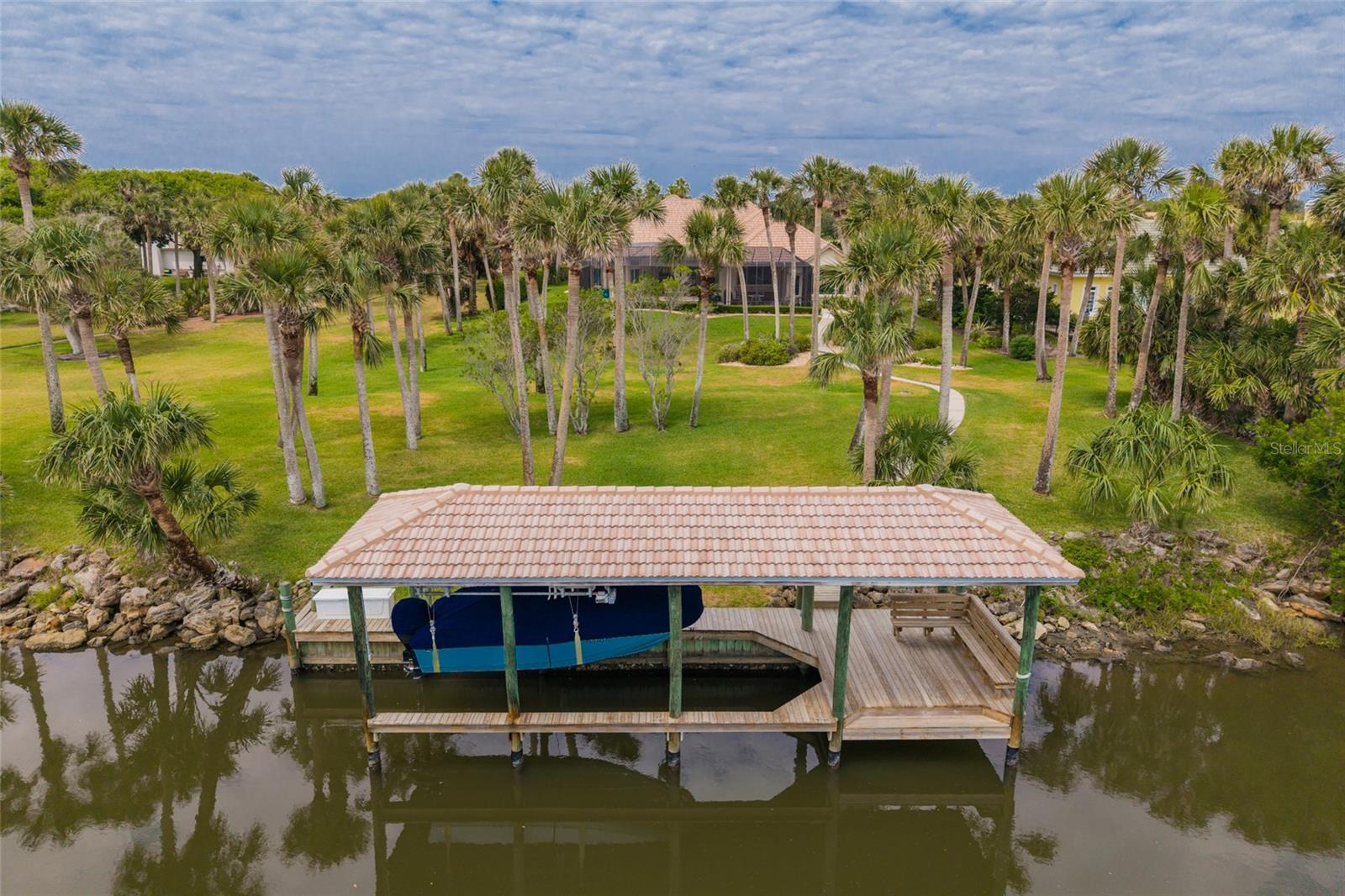Image 50 of 79 For 77 Island Estates Parkway