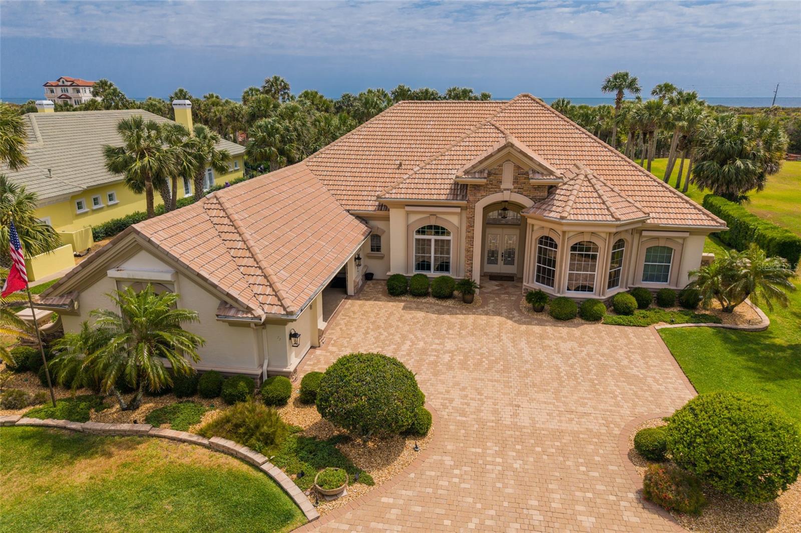 Image 54 of 79 For 77 Island Estates Parkway