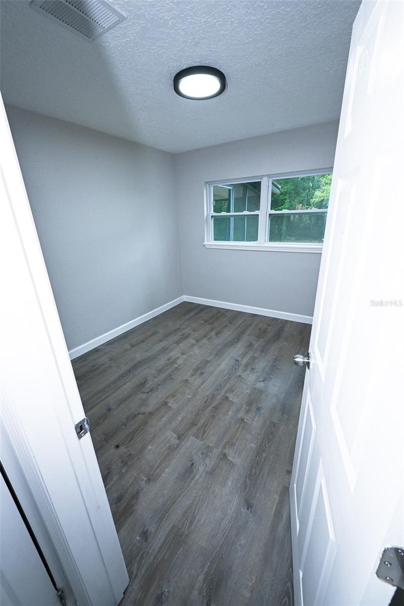 Image 16 of 17 For 4705 Nelmar Place