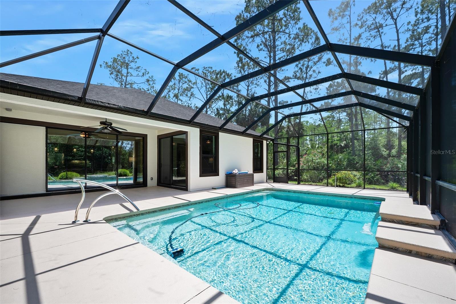 Image 36 of 73 For 27 Bay Court
