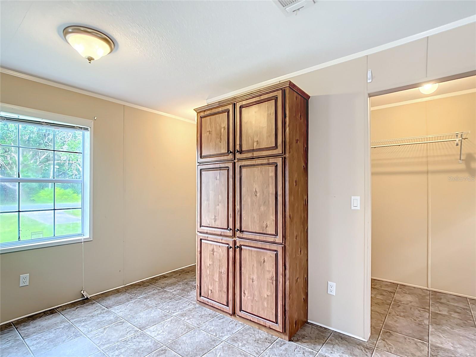 Image 12 of 41 For 15965 44th Avenue Road