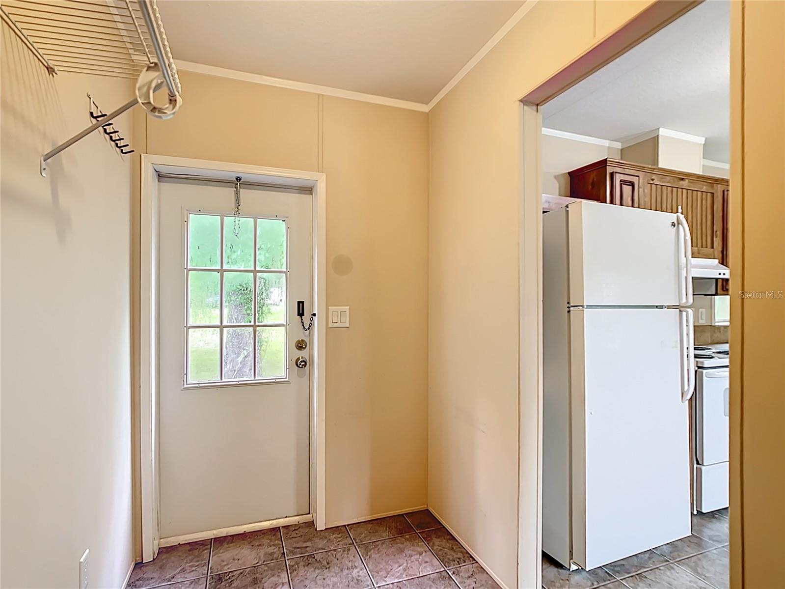 Image 13 of 41 For 15965 44th Avenue Road