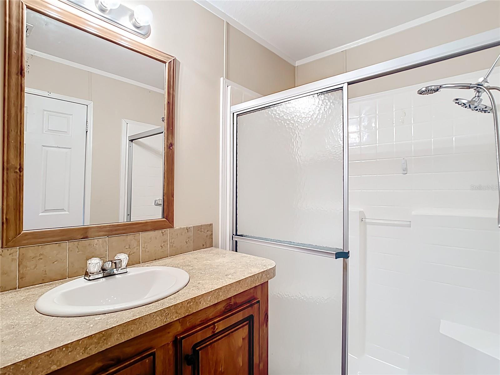 Image 22 of 41 For 15965 44th Avenue Road