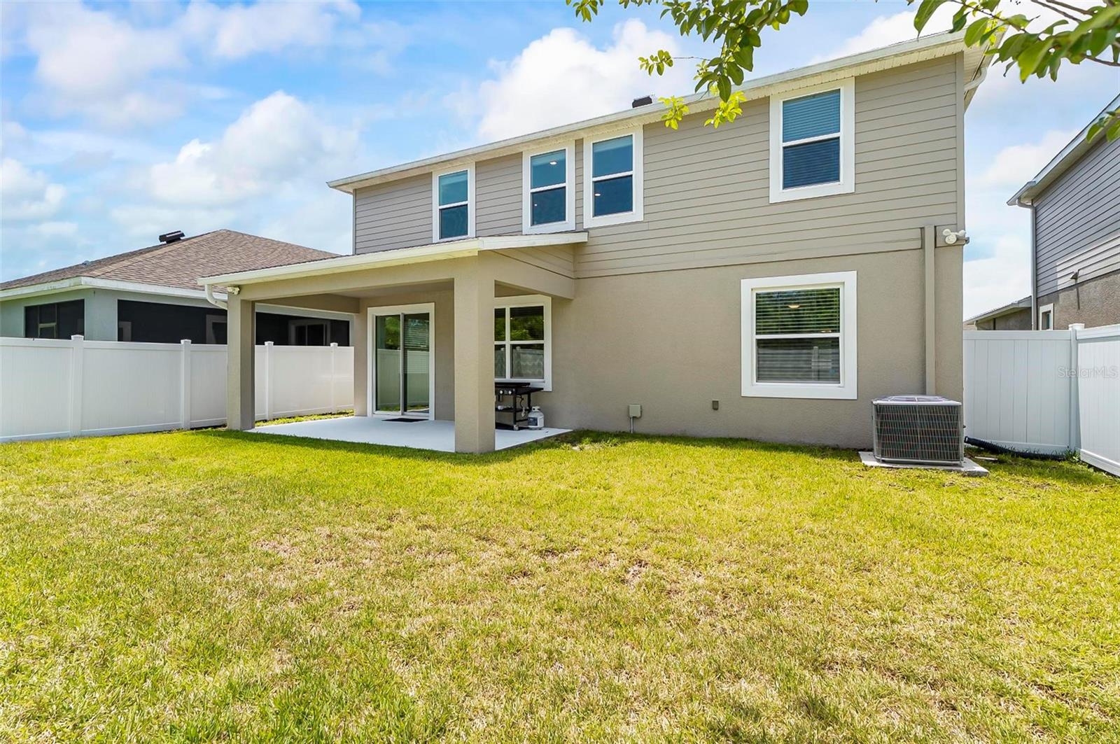Image 53 of 55 For 40 Oakleaf Way