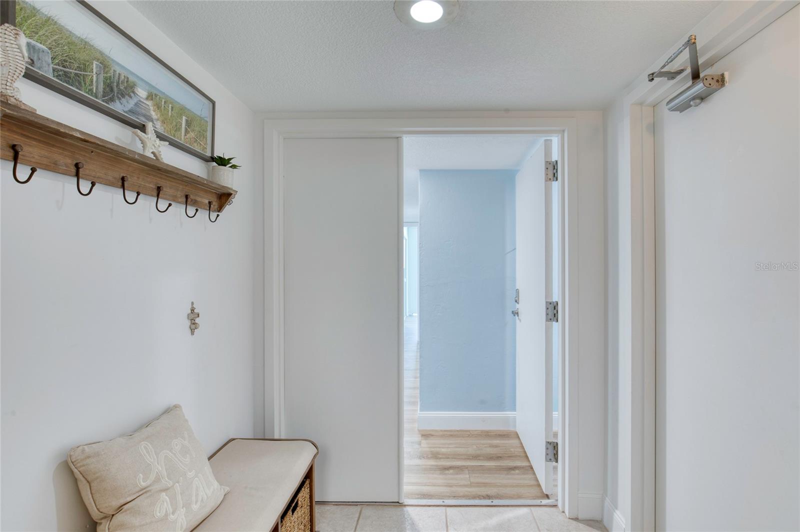 Image 10 of 59 For 1239 Ocean Shore Boulevard 11d