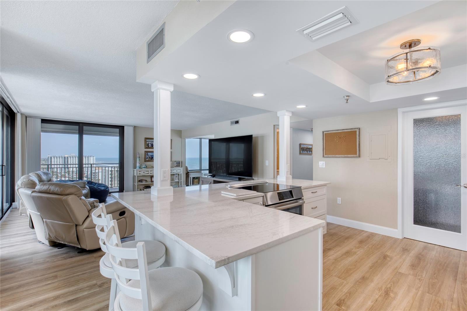 Image 28 of 59 For 1239 Ocean Shore Boulevard 11d