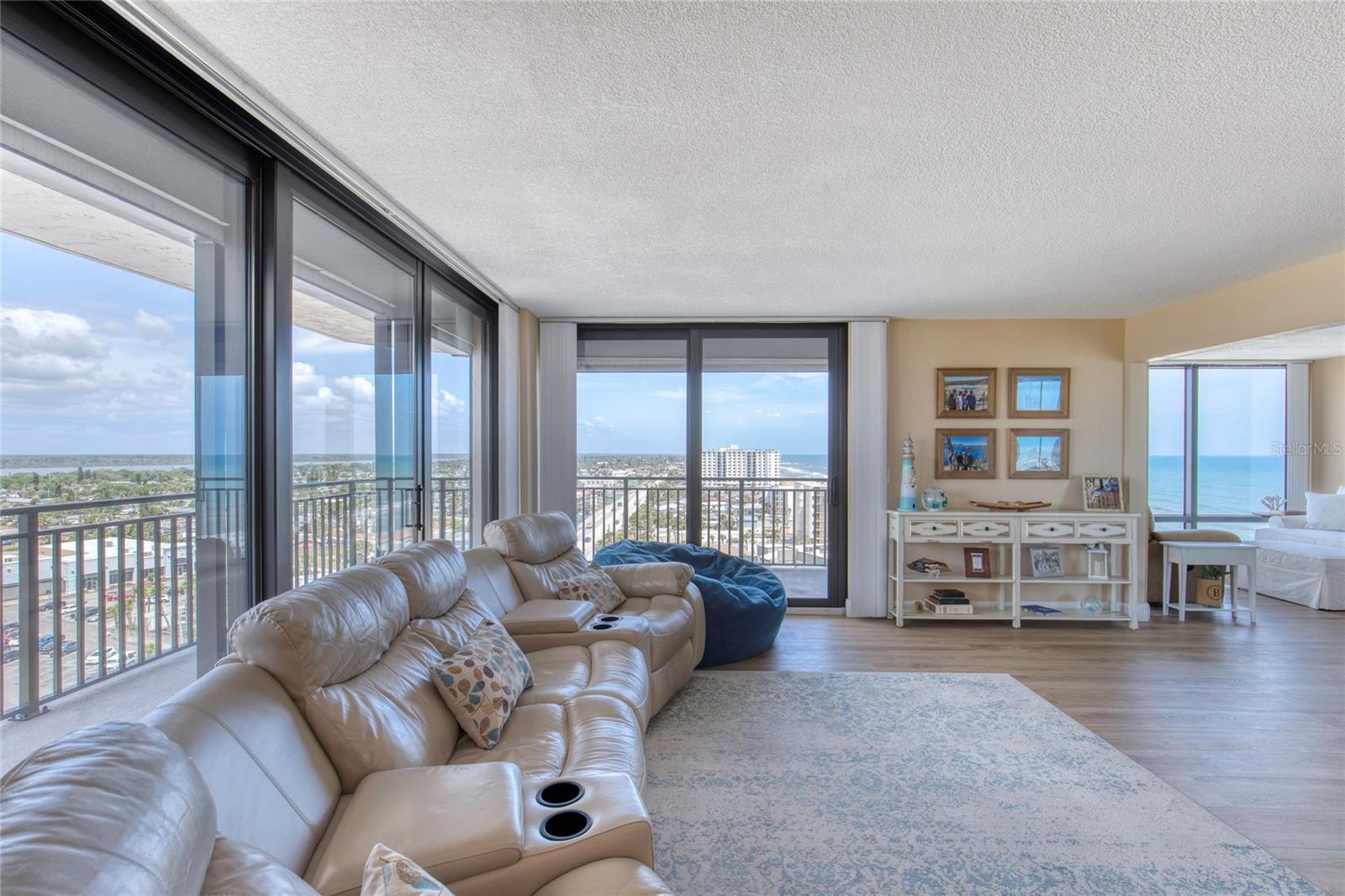 Image 33 of 59 For 1239 Ocean Shore Boulevard 11d