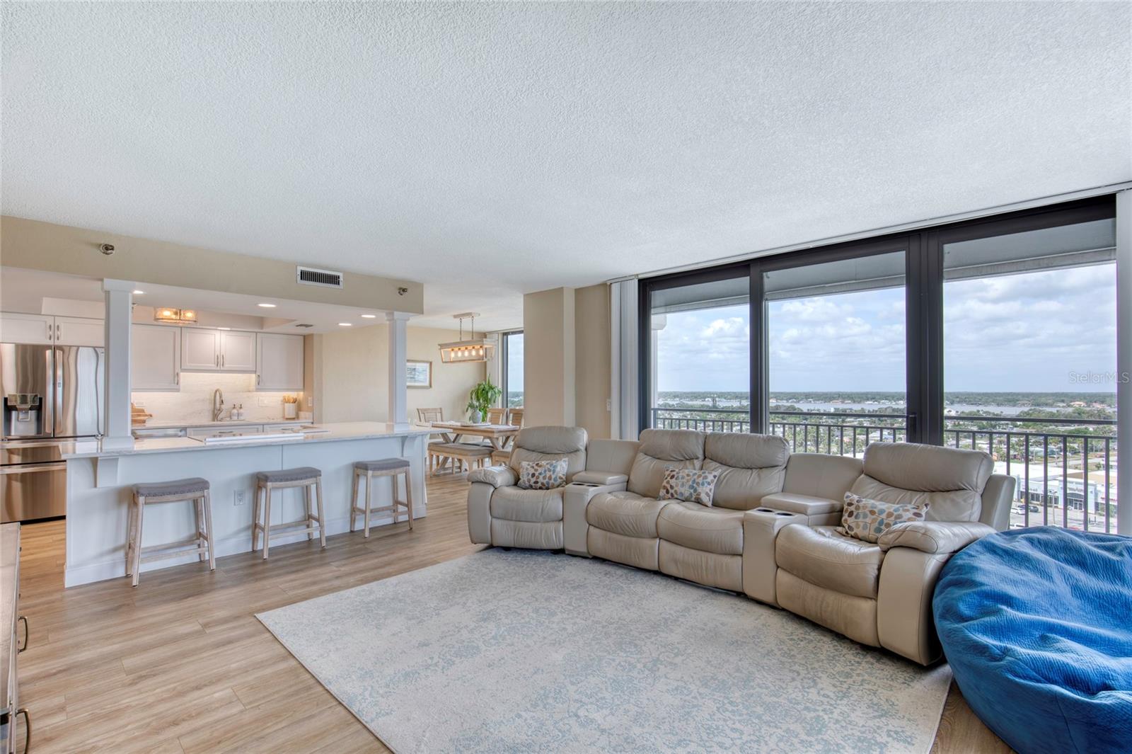Image 34 of 59 For 1239 Ocean Shore Boulevard 11d