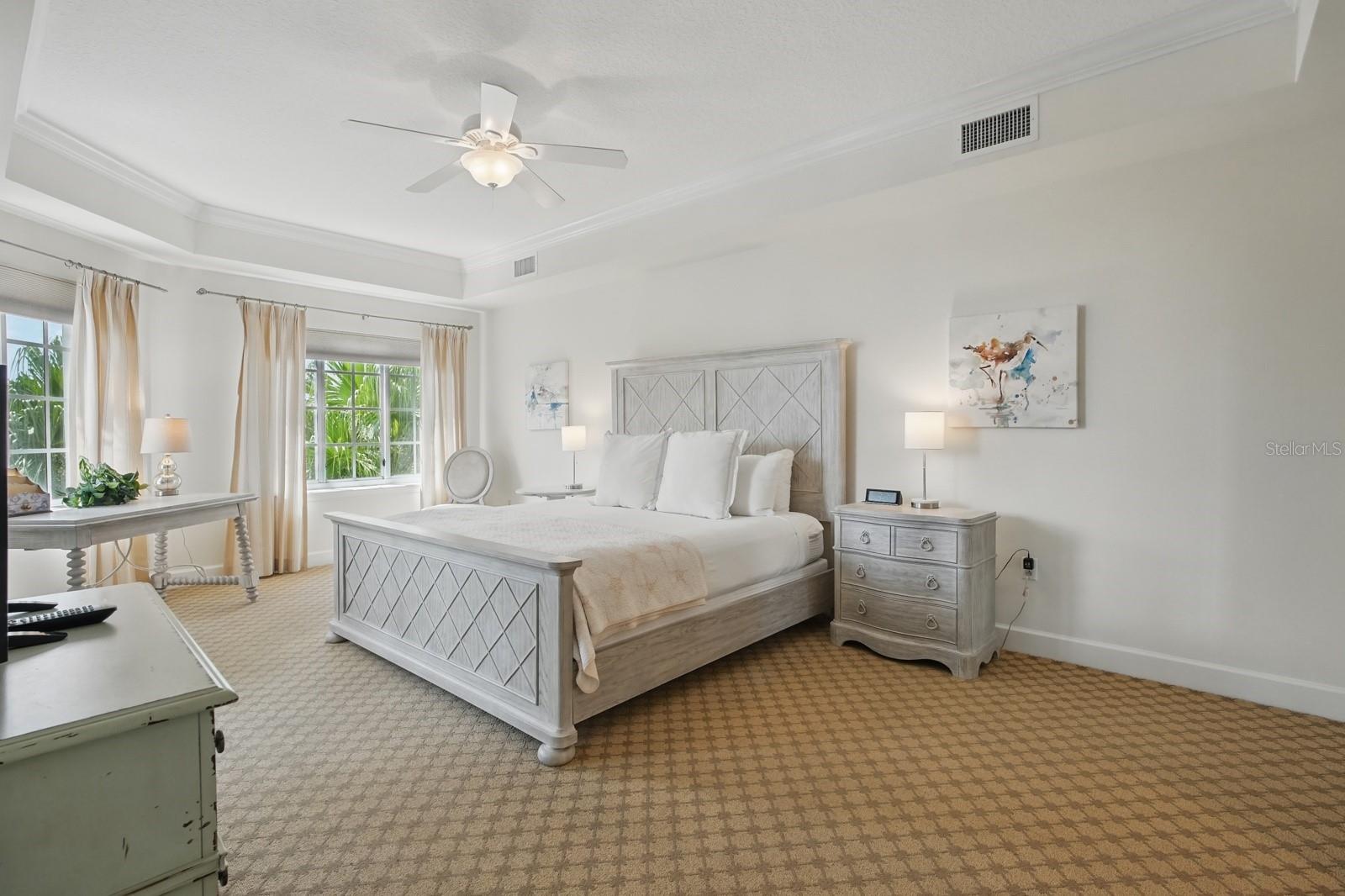 Image 16 of 49 For 102 Yacht Harbor Drive 263