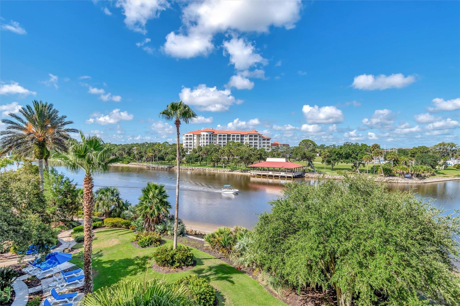 Image 36 of 49 For 102 Yacht Harbor Drive 263