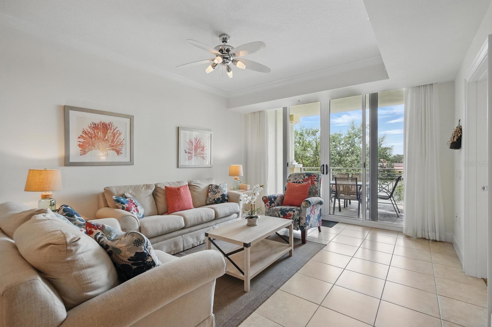 Image 4 of 49 For 102 Yacht Harbor Drive 263