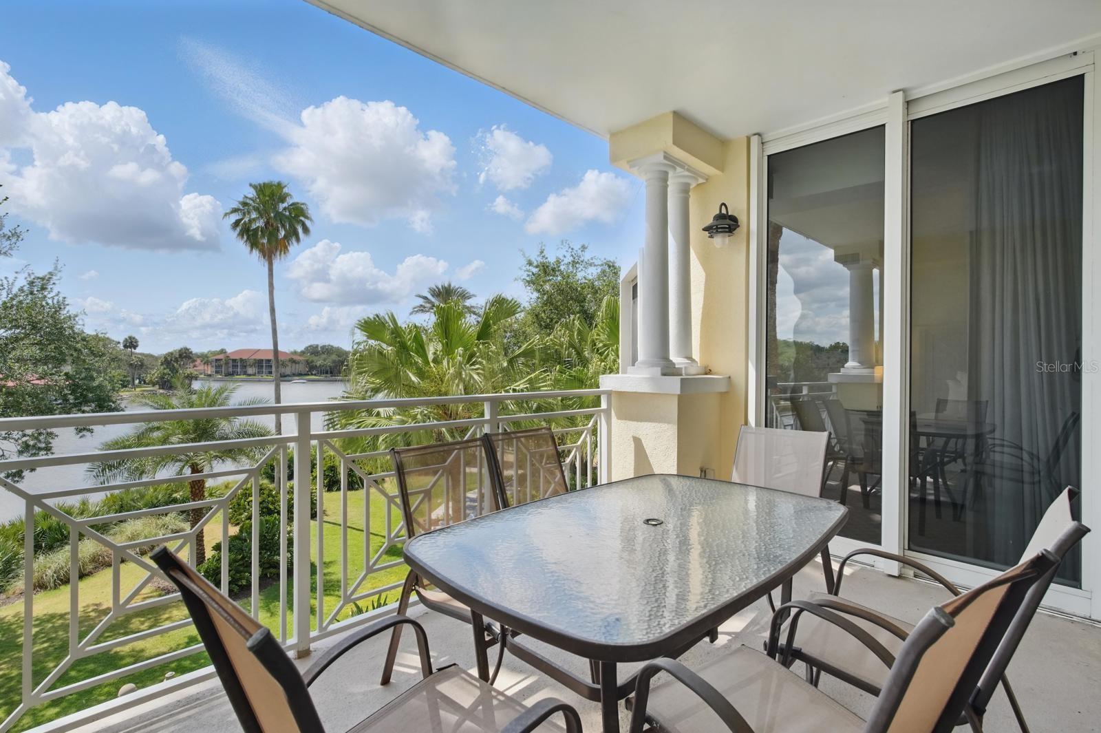 Image 6 of 49 For 102 Yacht Harbor Drive 263