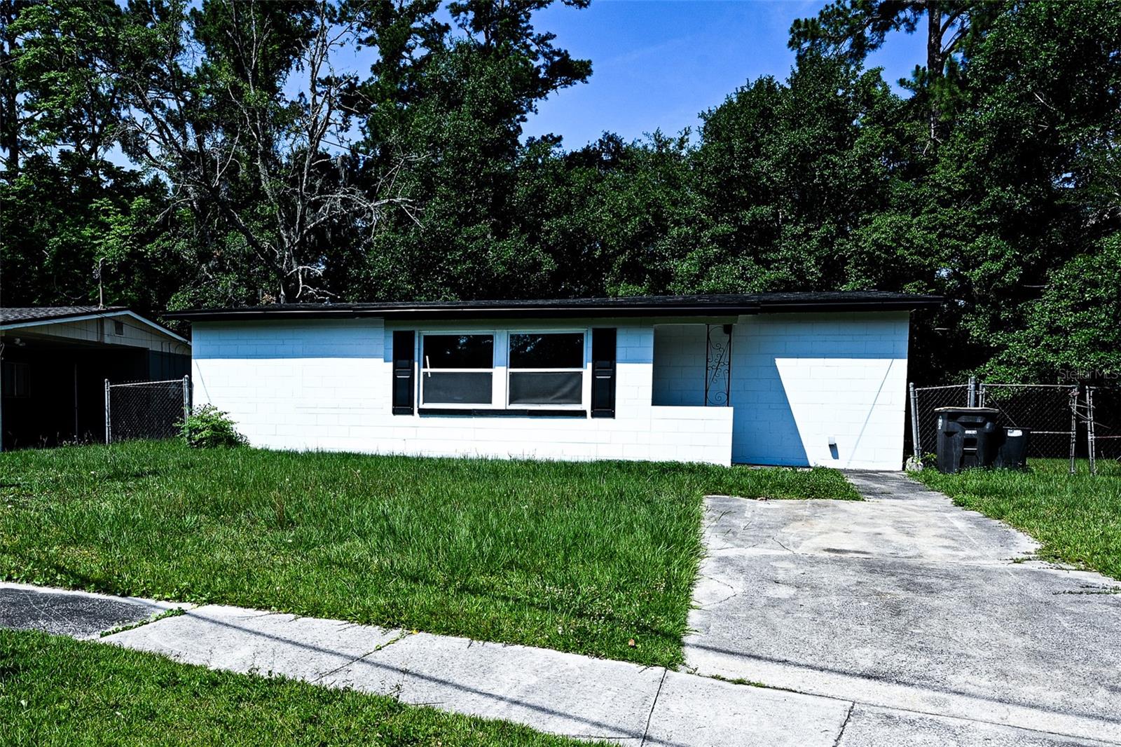 Details for 6786 Gaspar Circle W, JACKSONVILLE, FL 32219