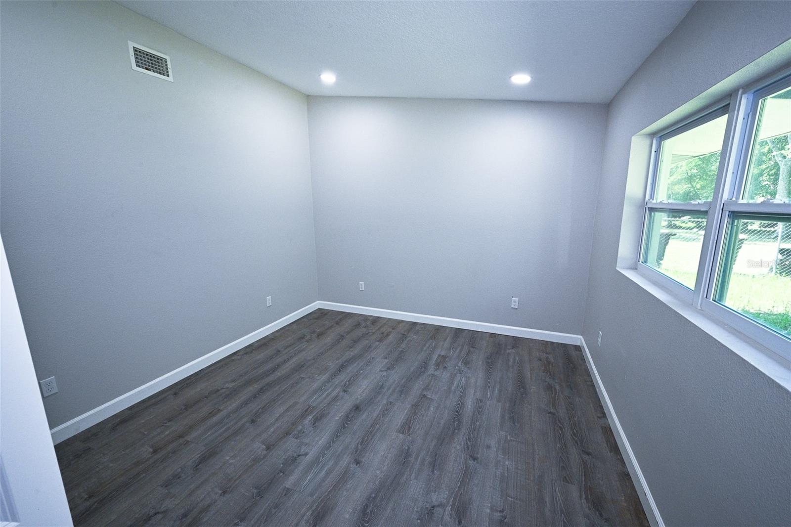 Image 18 of 23 For 6786 Gaspar Circle W
