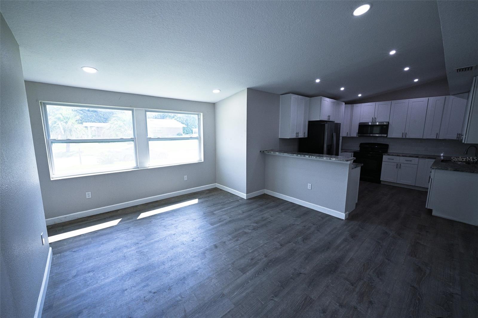 Image 5 of 23 For 6786 Gaspar Circle W
