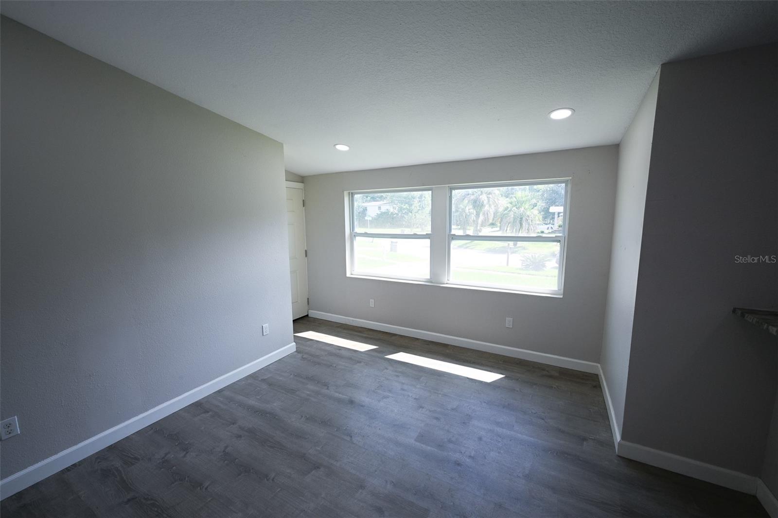 Image 6 of 23 For 6786 Gaspar Circle W