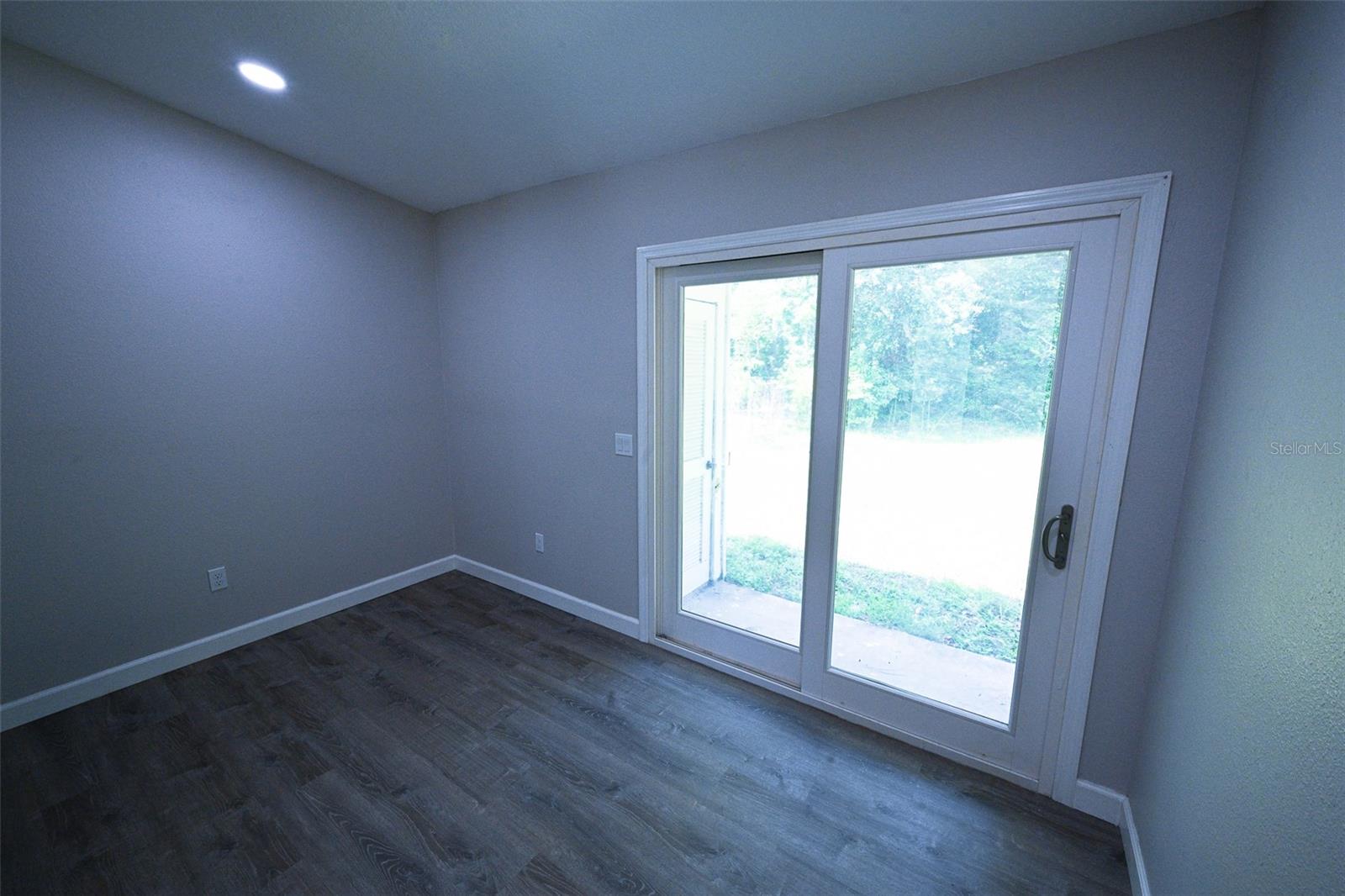 Image 8 of 23 For 6786 Gaspar Circle W