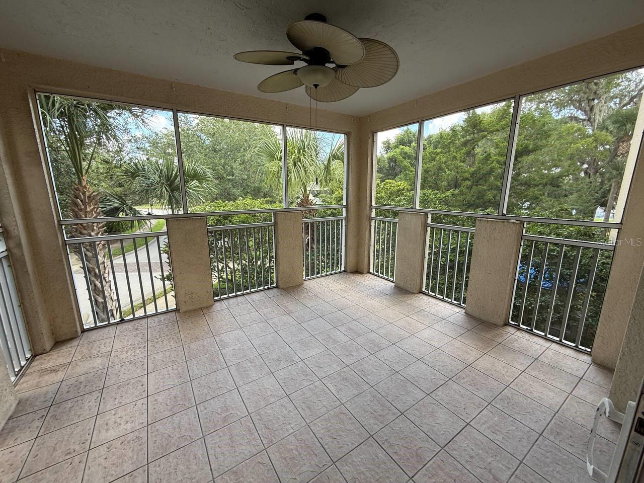 Image 16 of 23 For 35 Riverview Bend S 1821