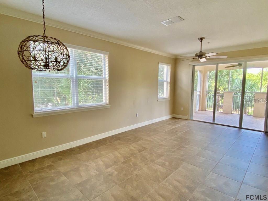 Image 5 of 12 For 35 Riverview Bend S 1821