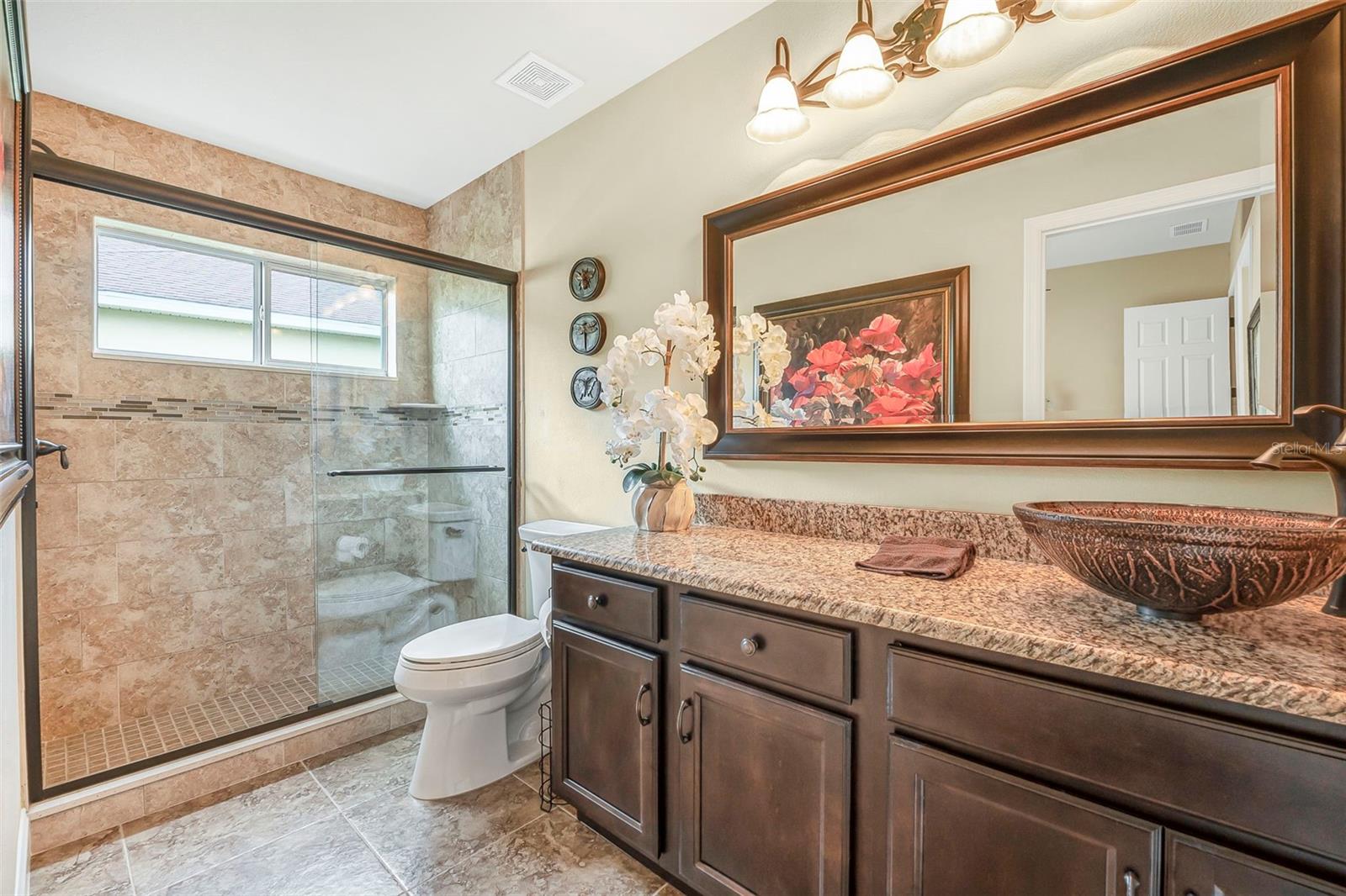 Image 33 of 60 For 568 Luna Bella Lane