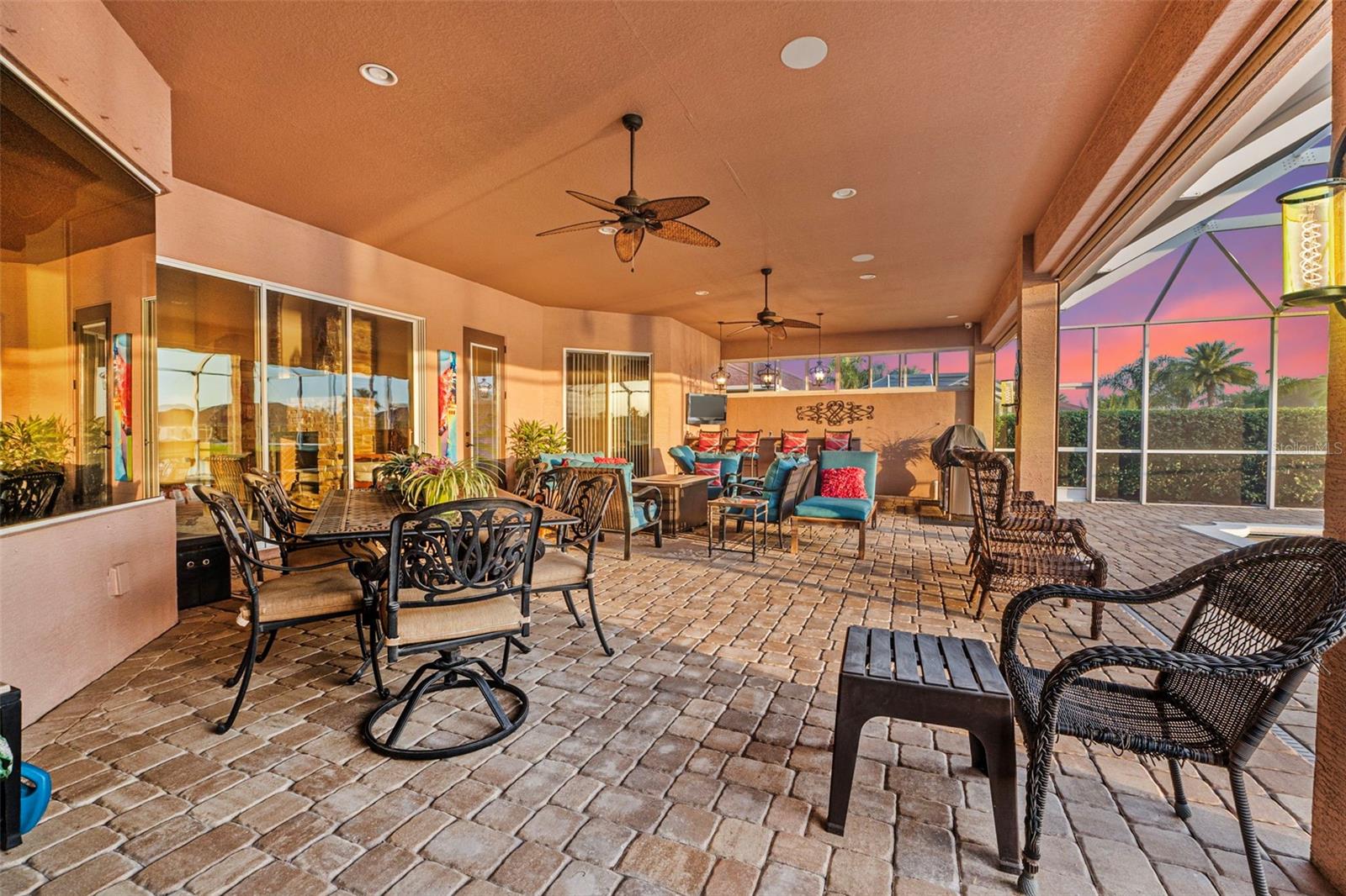 Image 41 of 60 For 568 Luna Bella Lane