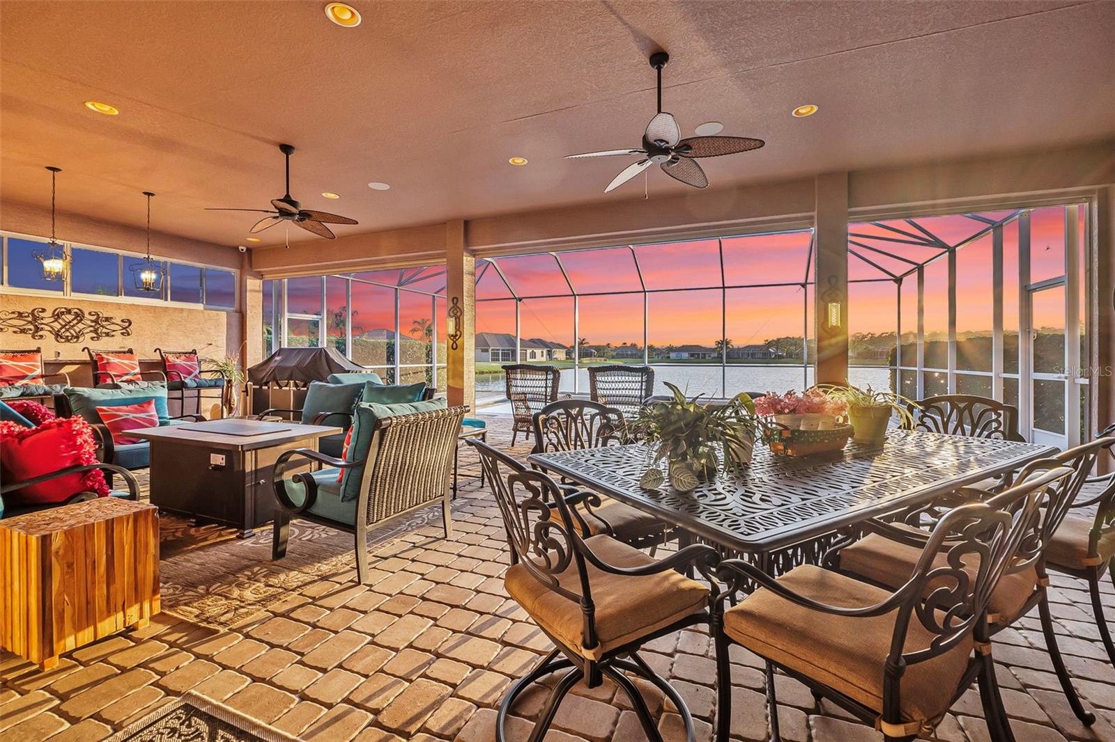 Image 44 of 60 For 568 Luna Bella Lane