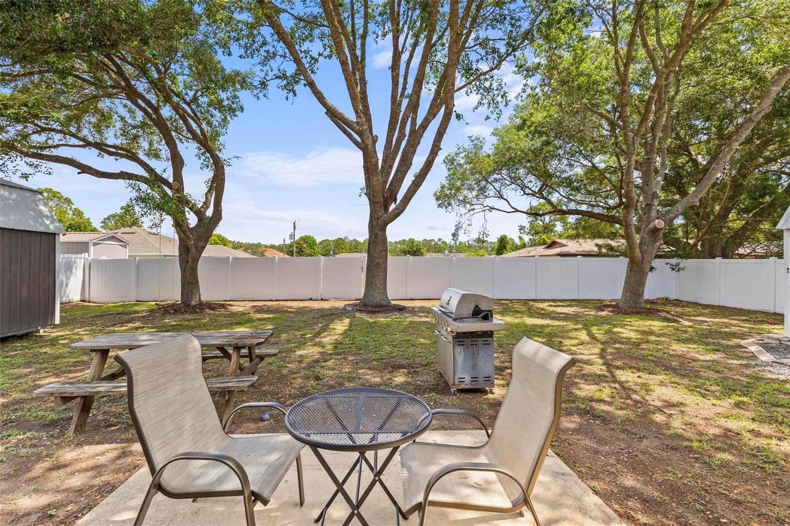 Image 34 of 44 For 226 Pinegrove Drive