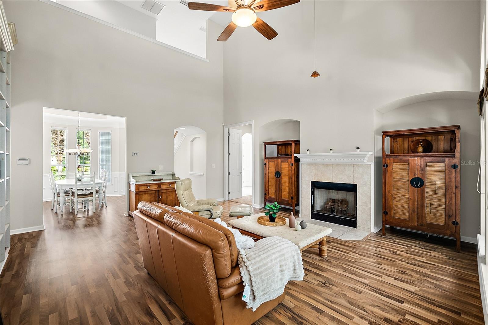 Image 16 of 58 For 341 Valverde Lane