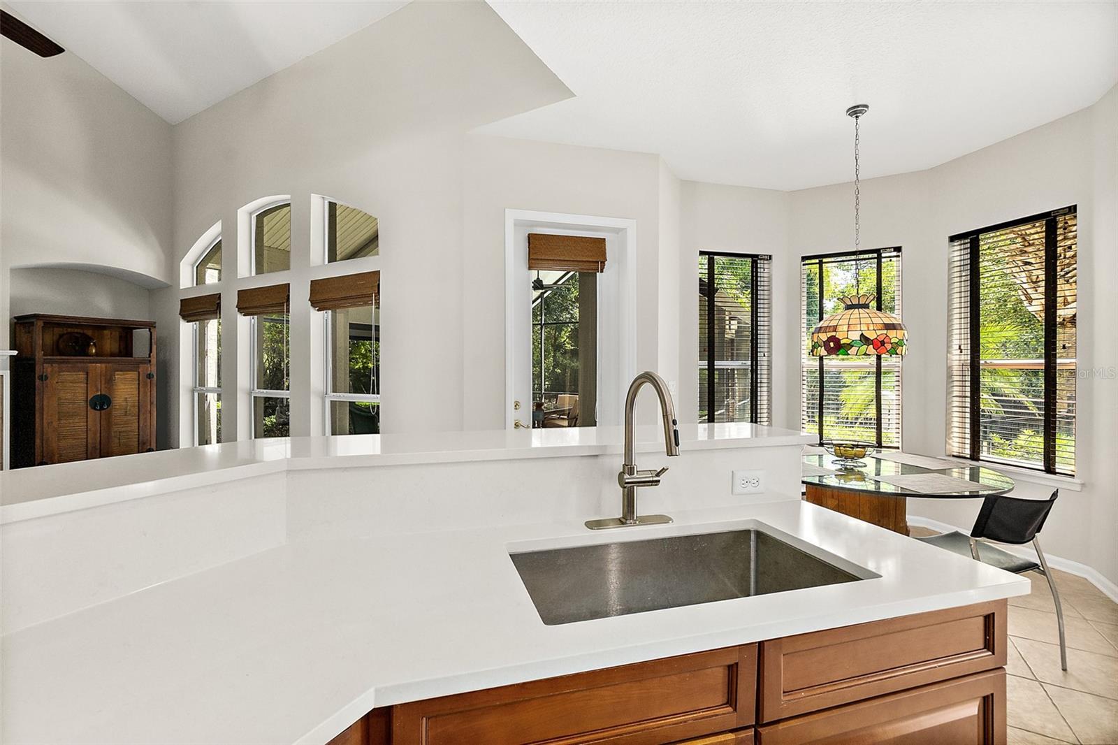 Image 19 of 58 For 341 Valverde Lane
