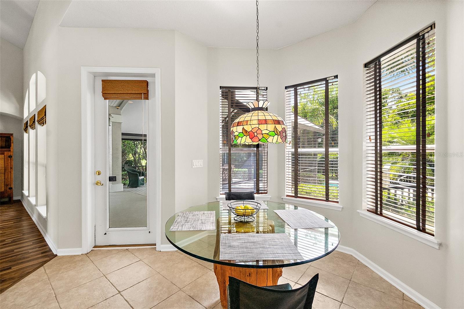 Image 21 of 58 For 341 Valverde Lane