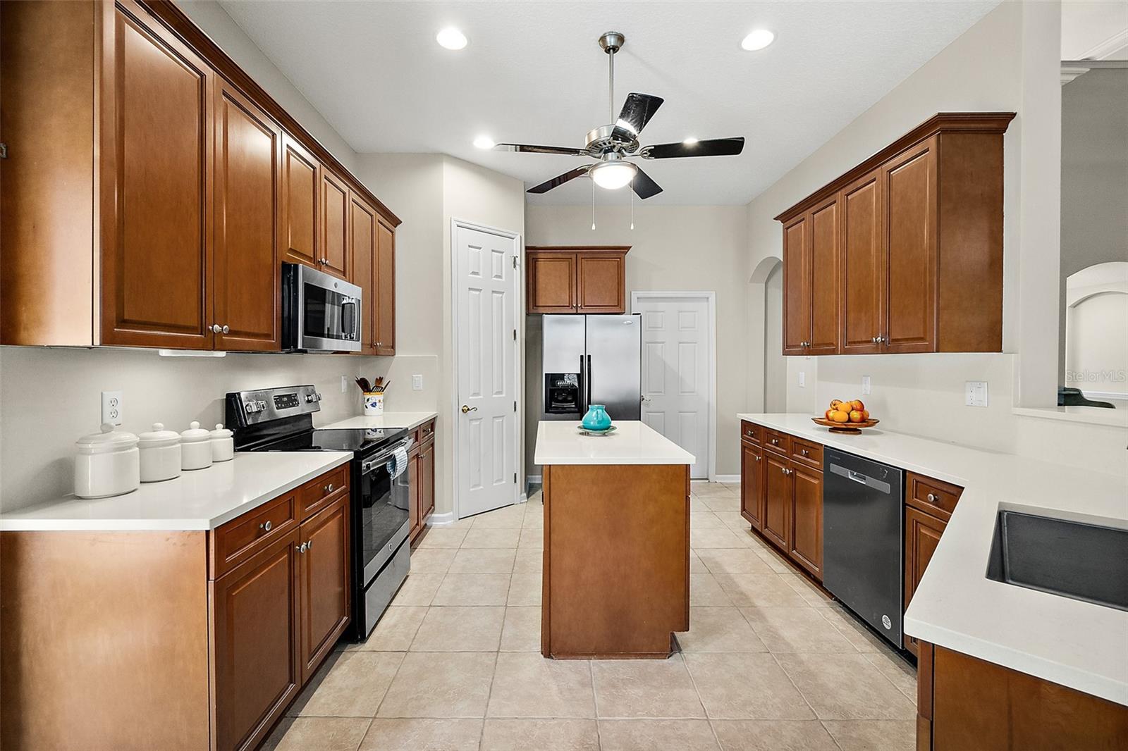 Image 4 of 58 For 341 Valverde Lane
