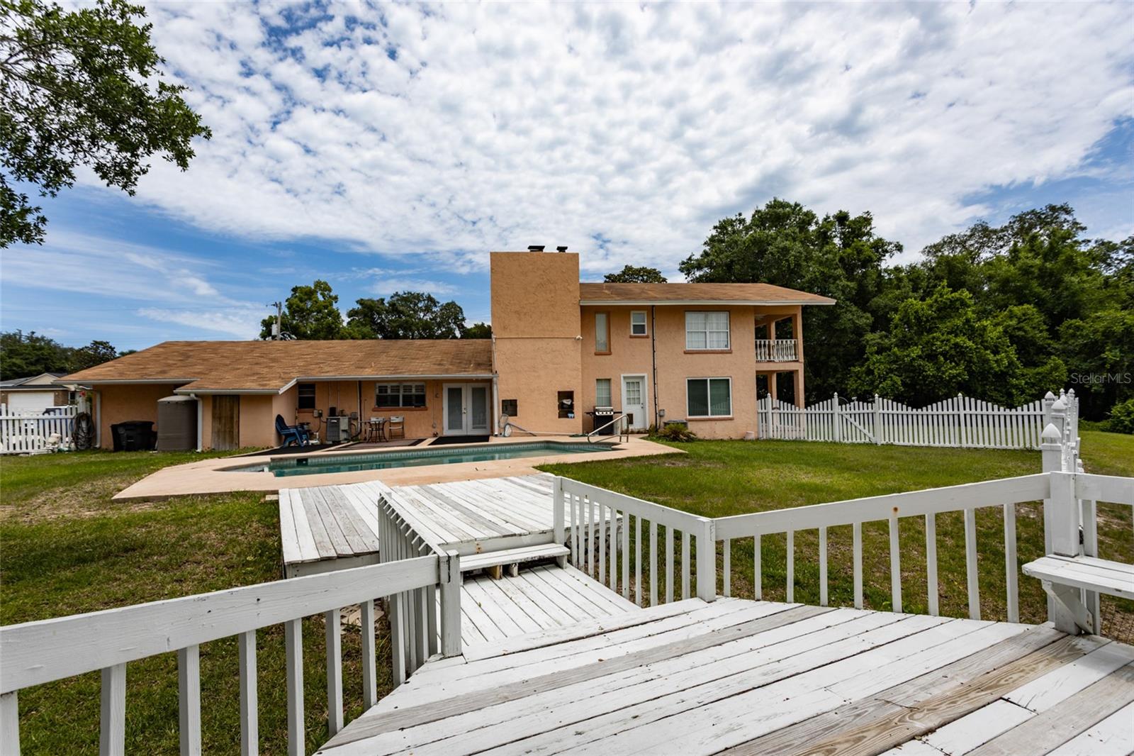 Image 37 of 46 For 5009 Shore Drive