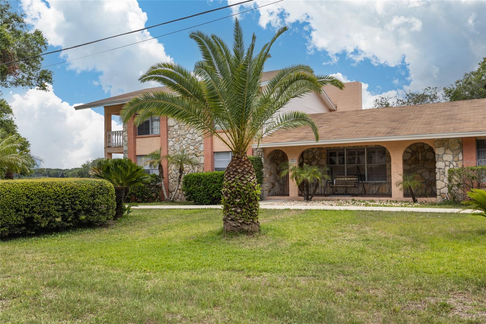 Image 4 of 46 For 5009 Shore Drive