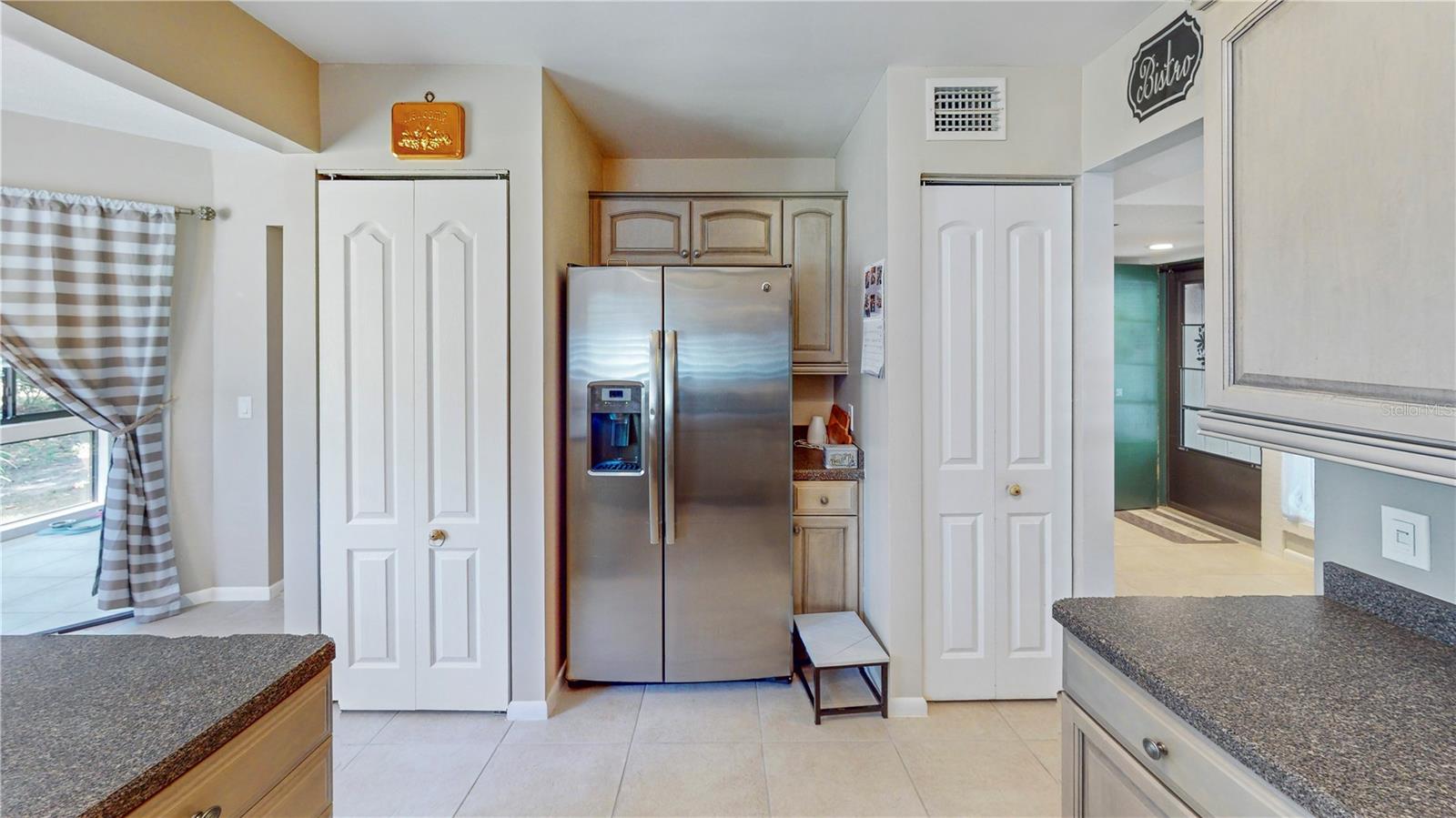 Image 13 of 32 For 21 Mid Pines Circle