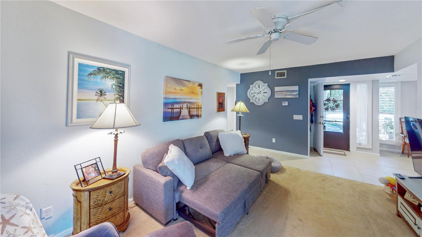 Image 6 of 32 For 21 Mid Pines Circle