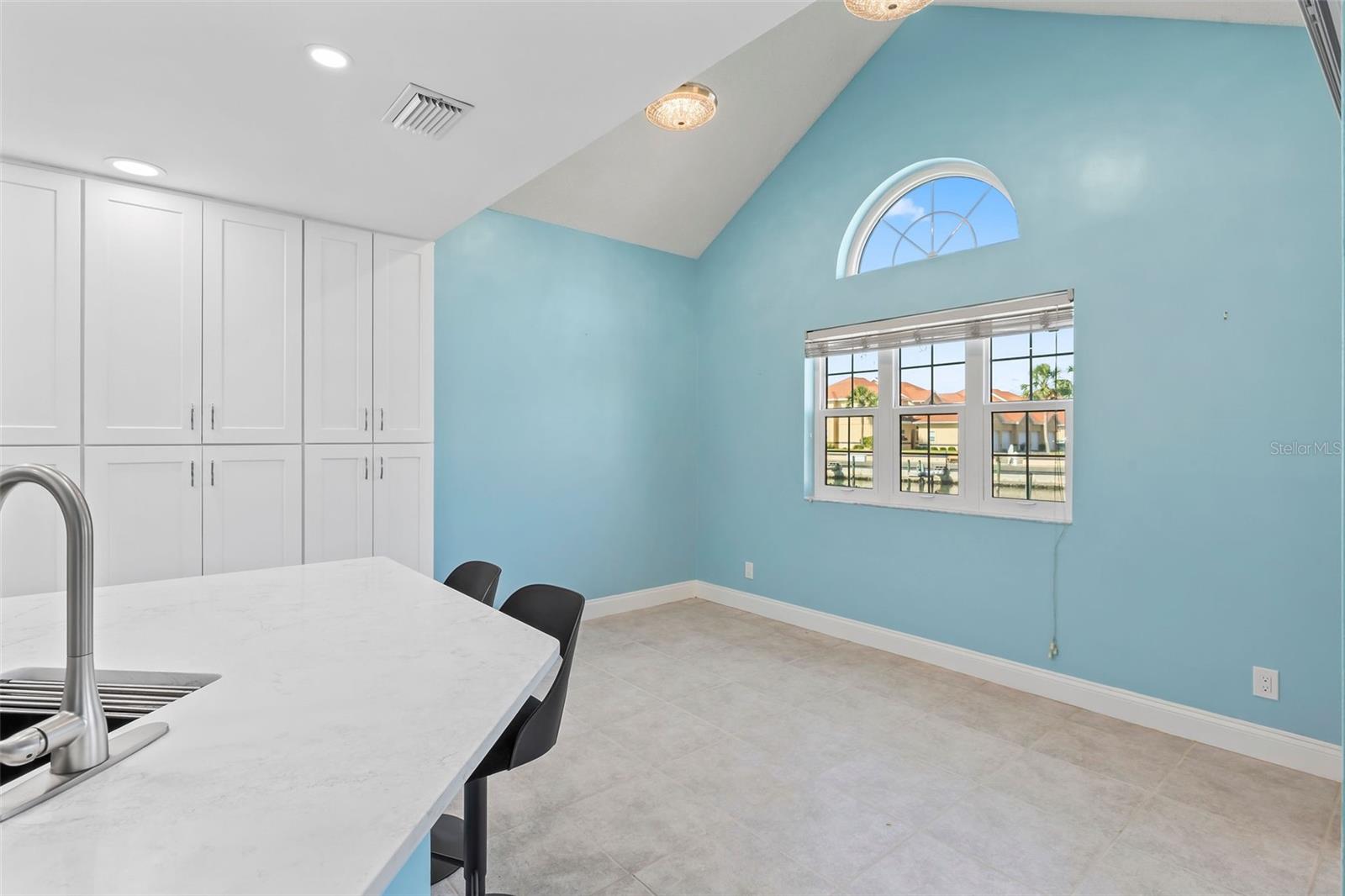 Image 14 of 64 For 50 Rivers Edge Lane