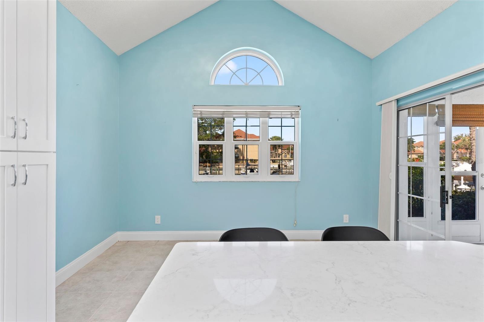 Image 21 of 64 For 50 Rivers Edge Lane