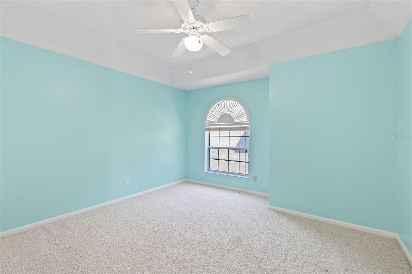 Image 24 of 64 For 50 Rivers Edge Lane