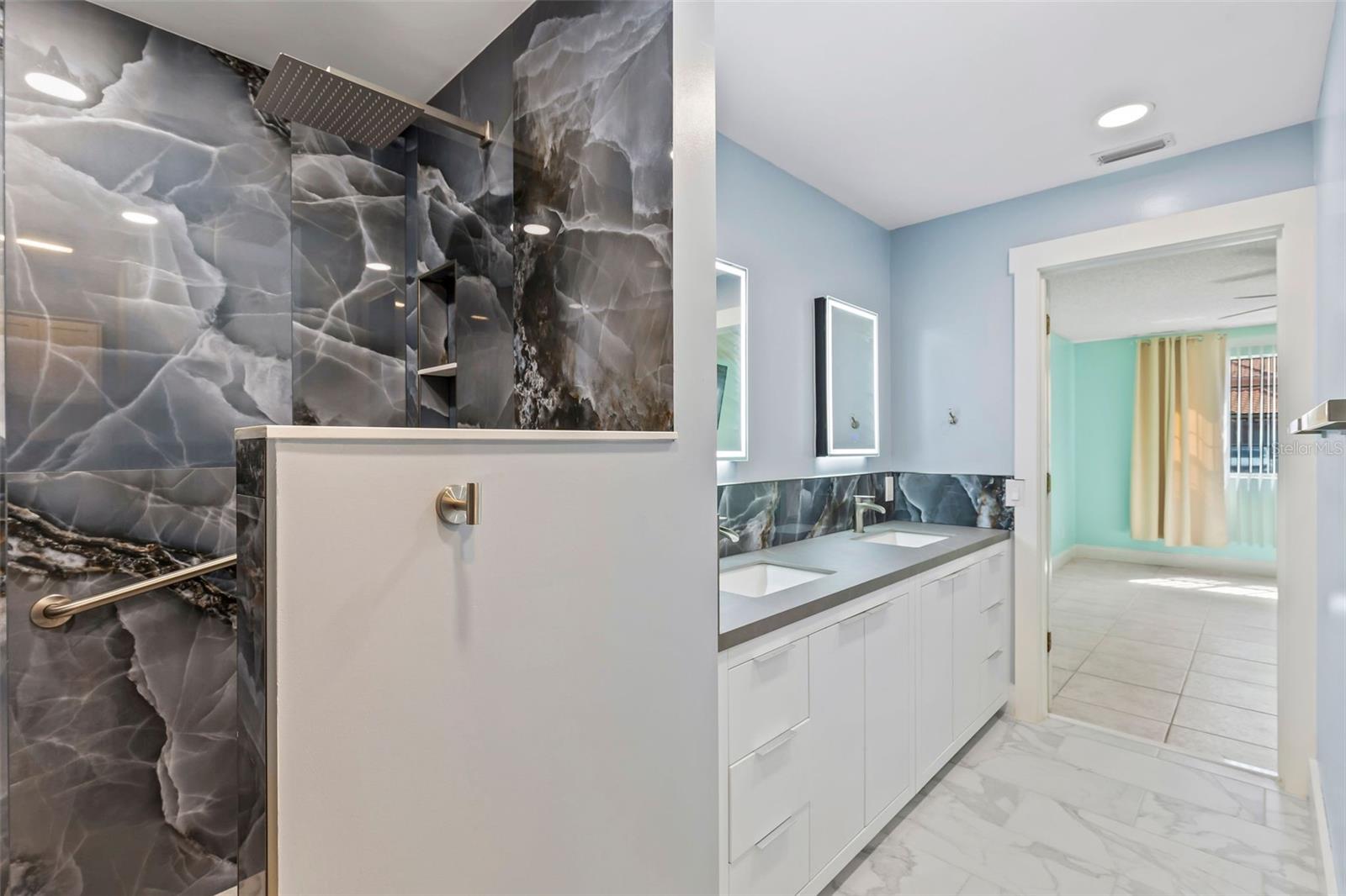 Image 53 of 64 For 50 Rivers Edge Lane